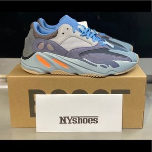 Adidas Yeezy Boost 700 Carbon Blue SIZE 10